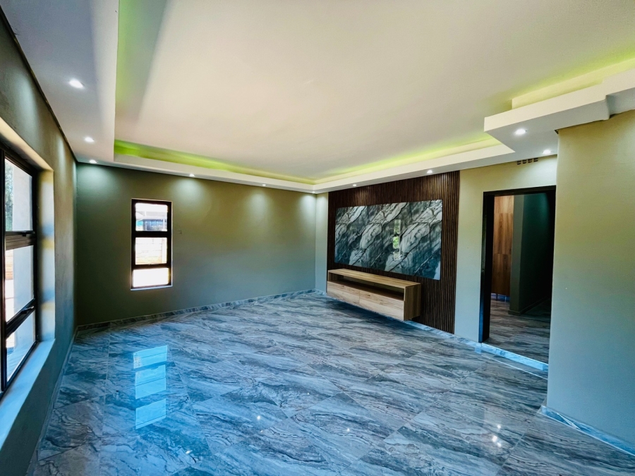 4 Bedroom Property for Sale in Bayswater Free State